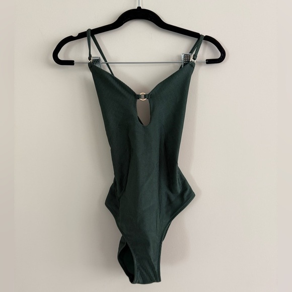 aerie Other - Aerie 1 piece Swimsuit. Like New Condition. Size XS
